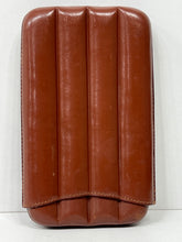 Load image into Gallery viewer, Fantastic vintage tan colour leather English made cigar case by Clifton C.1900&#39;s
