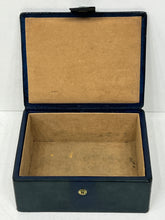 Load image into Gallery viewer, Superb vintage GREEN leather trinket jewellery box made in Italy
