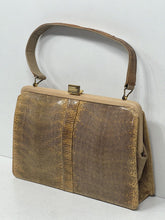 Load image into Gallery viewer, Exquisite vintage cream beige lizard skin leather handbag by Mappin &amp;Webb
