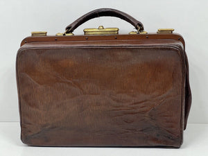 Charming antique Edwardian brown solid leather Gladstone doctor's bag