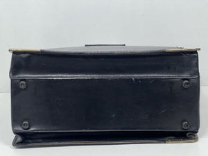 Charming vintage  black leather Gladstone style briefcase +KEY