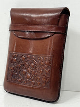 Load image into Gallery viewer, Charming unusual vintage Art Deco top grain leather cigar case
