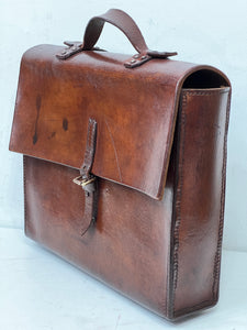 Unique Vintage High Quality Leather military war / army dispatch Briefcase 1942