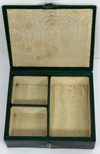 Load image into Gallery viewer, Adorable vintage green spanish leather jewellery box
