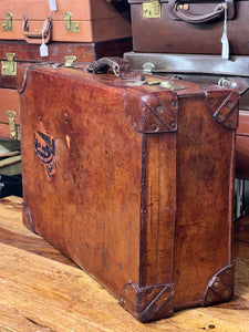 the BEST heavy leather BEAUTIFULLY PATINATED william whiteley motoring suitcase