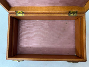 Beautiful  vintage pigskin leather travelling jewellery box vanity case