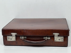 Fantastic vintage brown  top grain leather classical suitcase briefcase