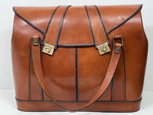 Superb vintage dark terracotta leather Gladstone overnight bag amazing condition