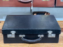 Load image into Gallery viewer, top quality Vintage Oak Grain Leather Travelling Doctor&#39;s attache Suitcase 1920s

