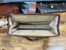 Load image into Gallery viewer, antique chunky leather hold all style gladstone bag briefcase documents / laptop
