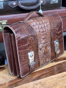 Beautiful Vintage Antique Genuine Crocodile Skin Leather Briefcase WITH KEY