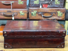 Load image into Gallery viewer, VINTAGE LEATHER 1900s W.H.SMITH LARGE SUITCASE
