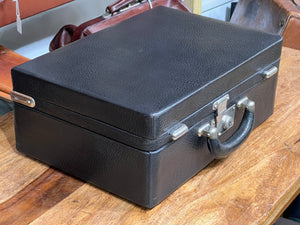 beautiful vintage leather antique quality overnight travel suitcase luggage