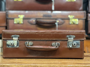 beautiful vintage leather antique quality overnight travel suitcase
